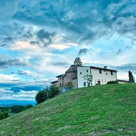 아파트 In Tuscany *